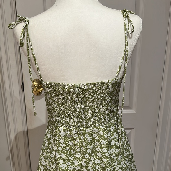 Commense Sweetheart Light Green Dress - Picture 6 of 7